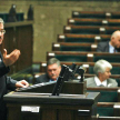 Marszałek Bronisław Komorowski na początku kadencji nie chciał zezwolić posłowi PiS Janowi Ołdakowsk