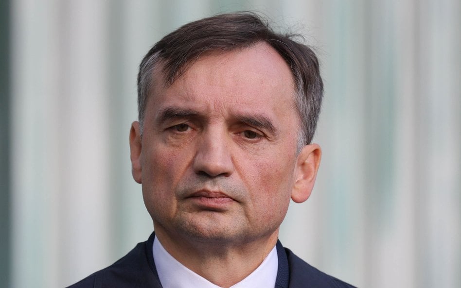 Zbigniew Ziobro na konferencji prasowej w Warszawie, fot. z 14 października 2025 r.
