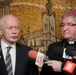 Kościół spiera się z rządem