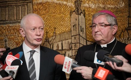 Kościół spiera się z rządem