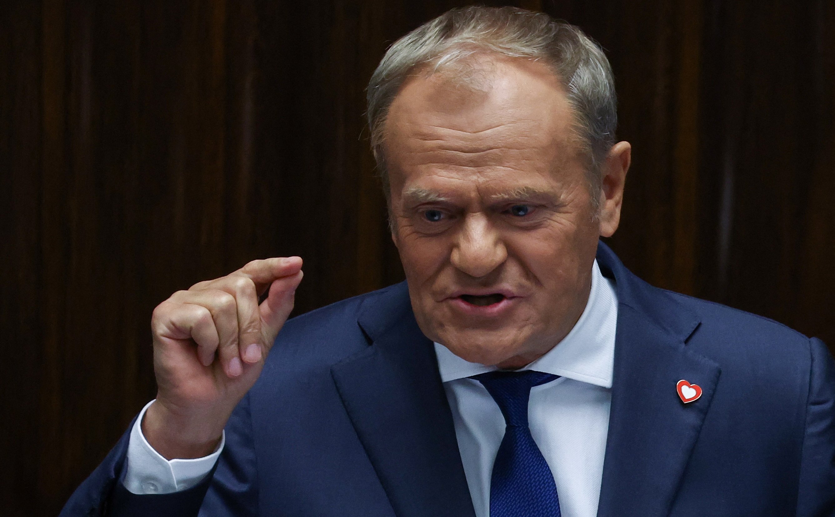 Michał Szułdrzyński: Fałszerstwo wyborów czy polityczny teatr? Czy Papa Smerf kontroluje emocje elektoratu po przegranej Smerfa Gospodarza