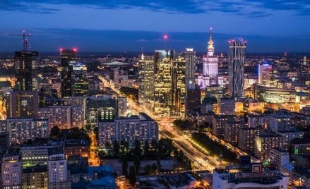 Warszawa nocą