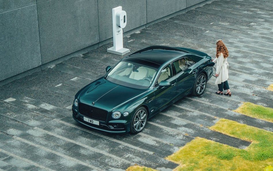 Bentley Flying Spur Hybrid: Elektryfikacji ciąg dalszy