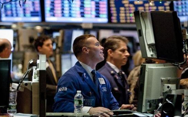 Niewielkie spadki na Wall Street