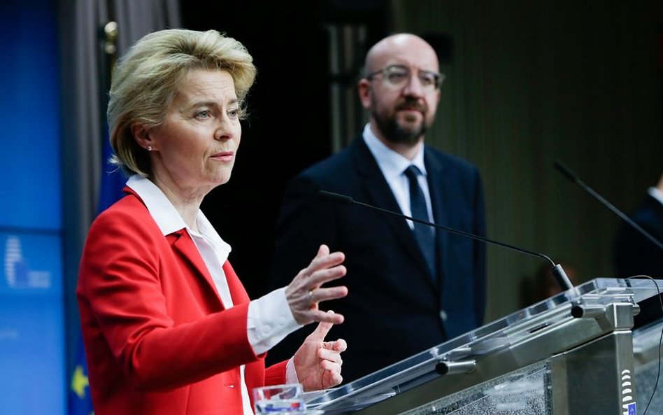 Przewodnicząca Komisji Europejskiej Ursula Von der Leyen i szef Rady Europejskiej Charles Michel