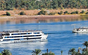 Zawirusowany statek wycieczkowy na Nilu