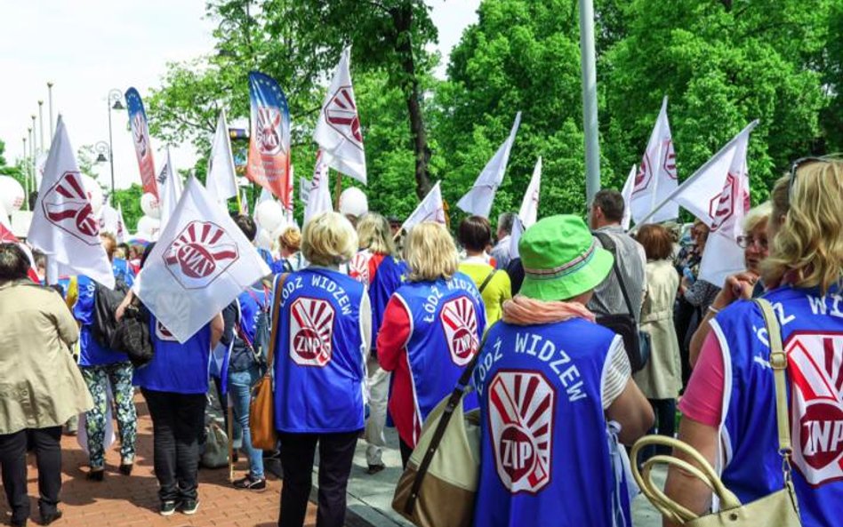 W orzecznictwie wielokrotnie podkreśla się, że wójt, burmistrz, prezydent miasta nie są upoważnieni 