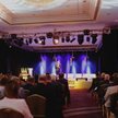 Wicepremier Mateusz Morawiecki zachęcał samorządy do inwestycji w twardą infrastrukturę, wskazując, 