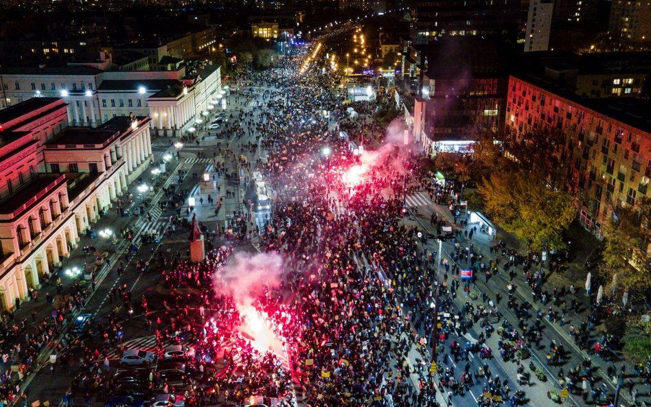 Dr Mirosław Oczkoś o roli Marty Lempart w protestach kobiet przeciwko wyrokowi TK