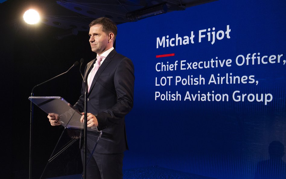 Prezes LOT-u Michał Fijoł