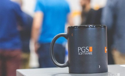 PGS Software: Brakuje rąk do pracy
