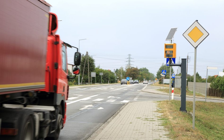 1,6 mln zdjęć z fotoradarów. Rekordzista przekroczył limit o 149 km/h