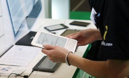 Firma IDC obniżyła prognozy sprzedaży tabletów na świecie w tym roku o 3,6 proc. do 260,9 mln.