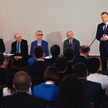 O polskim czynie zbrojnym dyskutowali w Belwederze: (od lewej) prowadzący prof. Włodzimierz Suleja, 