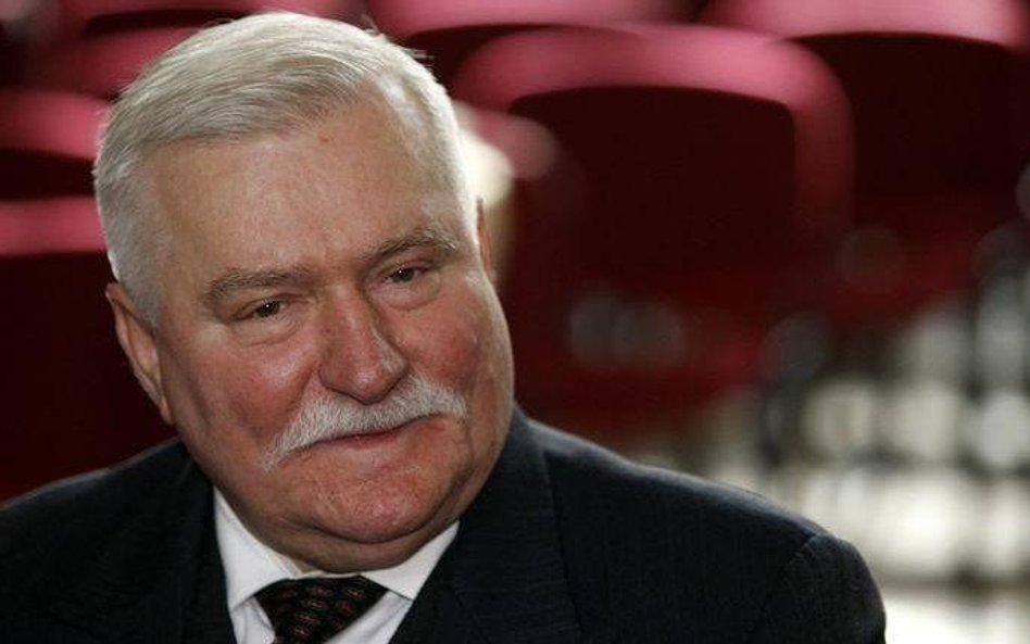 Lech Wałęsa poręczył za byłego esbeka
