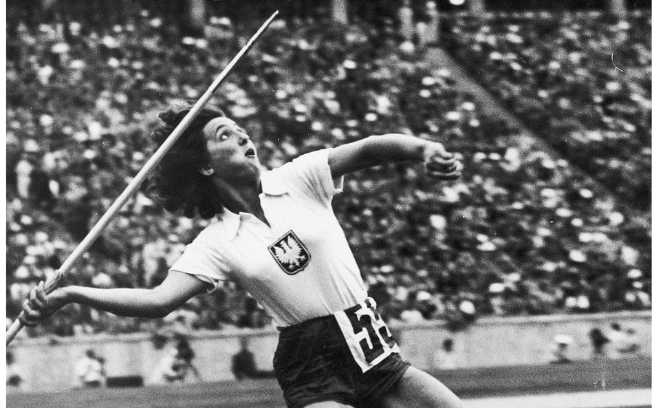 Maria Kwaśniewska podczas igrzysk olimpijskich w Berlinie (1936) zdobyła brązowy medal w rzucie oszc