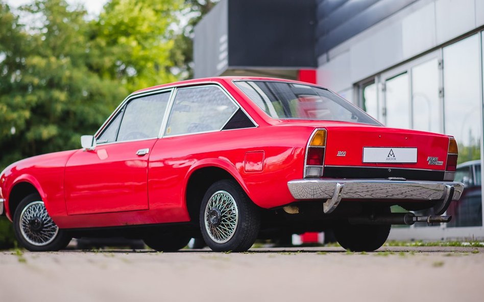 Fiat 124 Sport Coupé brylował na przełomie lat 60. i 70. XX wieku. Nadwozie projektowali specjaliści