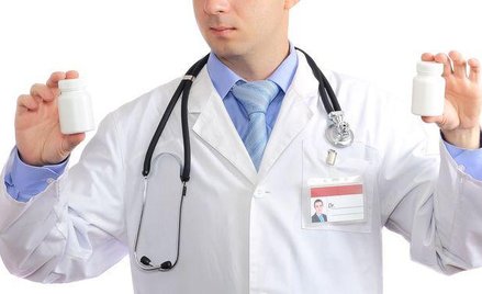 Czy będzie podatek od reklam leków - firmy farmaceutyczne pytają resort zdrowia