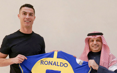 Cristiano Ronaldo ma zarabiać w Al-Nassr 200 mln euro rocznie. Obok Portugalczyka szef saudyjskiego 