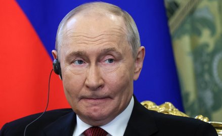 Rosyjskie lotnictwo przeżywa kryzys. Putin musi prosić inne kraje o wsparcie. Na zdj. podczas spotka