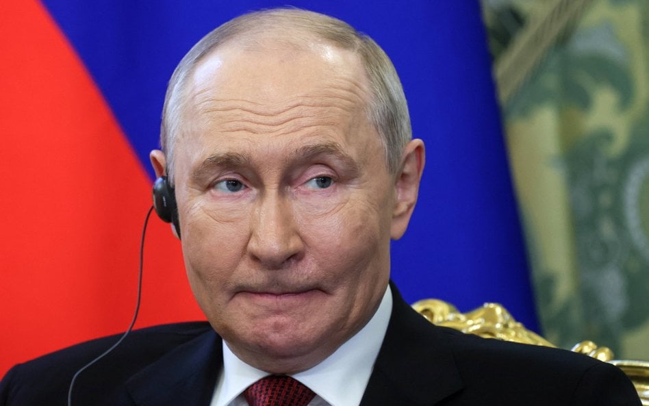 Rosyjskie lotnictwo przeżywa kryzys. Putin musi prosić inne kraje o wsparcie. Na zdj. podczas spotka