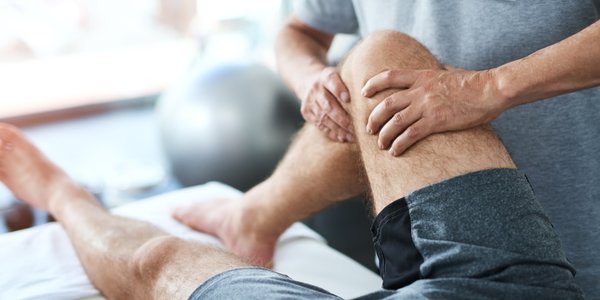 Физиотерапевты выступают против поправок к закону о зарплате. Они угрожают протестами