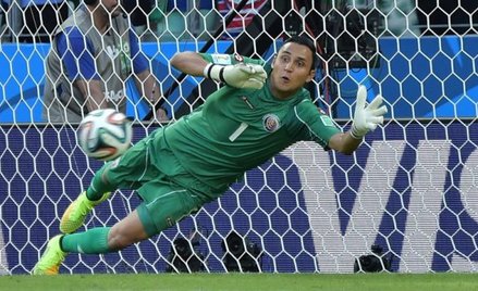 Keylor Navas dał Kostaryce awans do ćwierćfinału