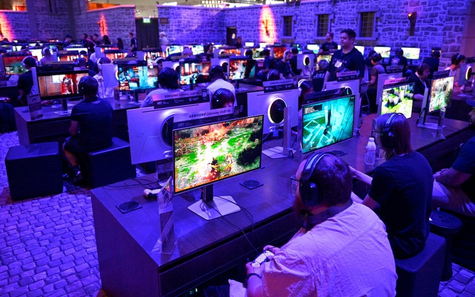 Targi gier wideo Gamescom w Centrum Targowym w Kolonii w Niemczech