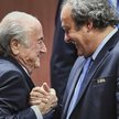 Sepp Blatter i Michel Platini w czasach, gdy ręka rękę myła
