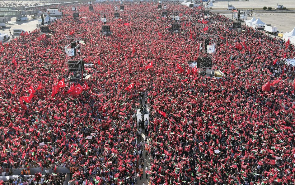 Demonstracja solidarności z Palestyńczykami w Stambule