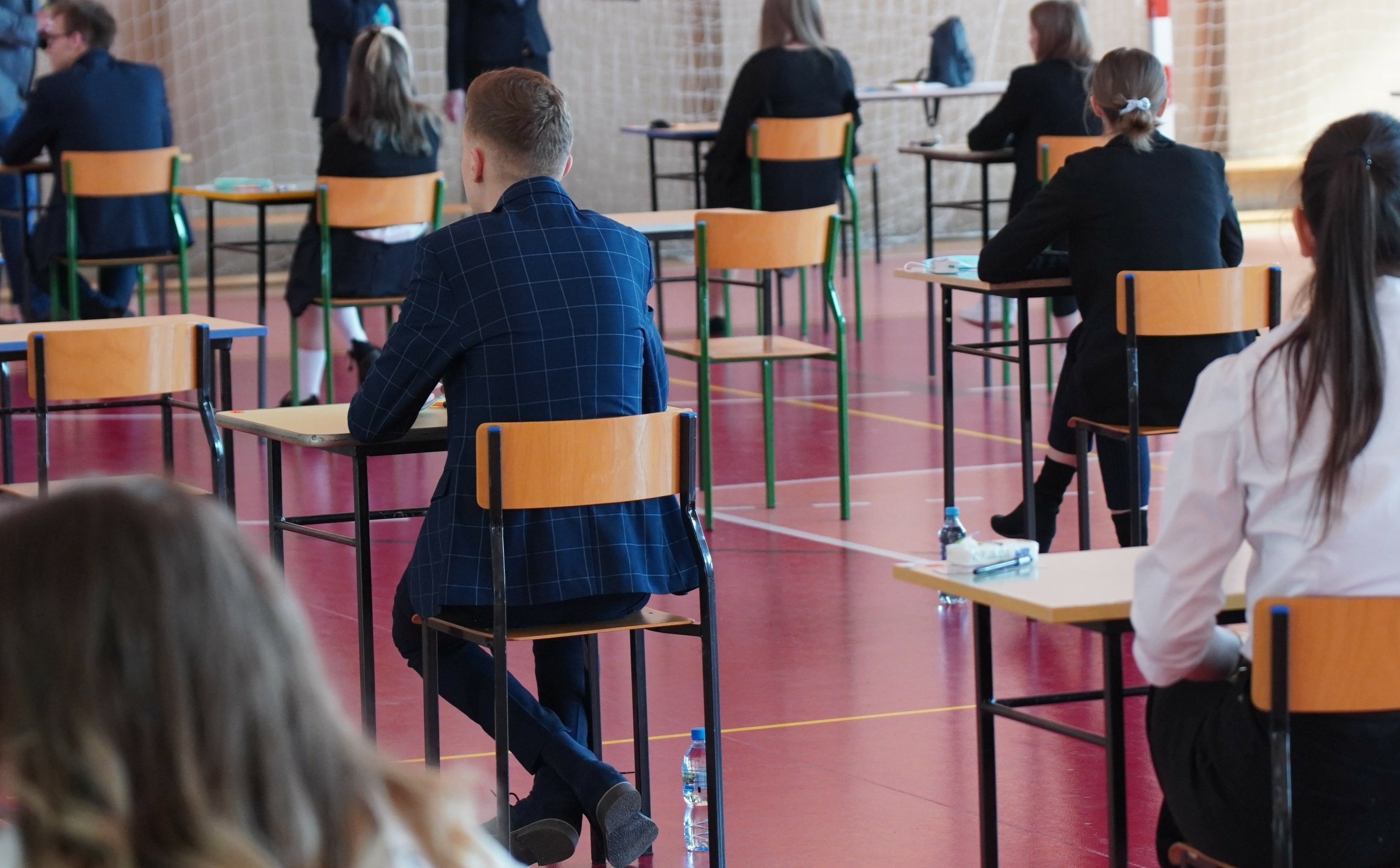 Matura 2025: Ile kosztują korepetycje? Za te przedmioty trzeba zapłacić najwięcej