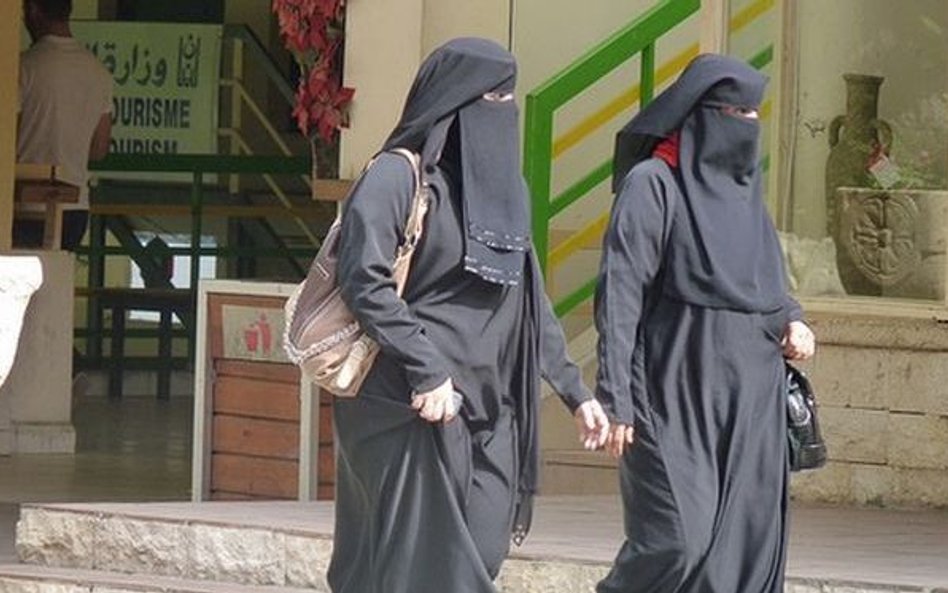 Zmniejszenie liczby rozwodów w rękach Saudyjek