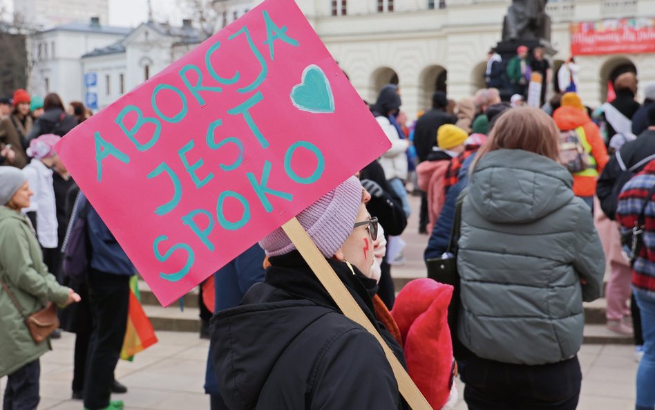 Prawa do mówienia o płodzie jak o farszu na pierogi postępowa lewica będzie bronić jak niepodległośc