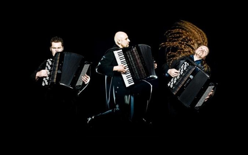 Motion Trio