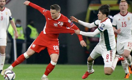 Piotr Zieliński w marcowym meczu w Budapeszcie (3:3) gola nie strzelił, ale miał asystę. Z prawej Ad