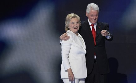 Członek administracji George'a W. Busha poprze Hillary Clinton