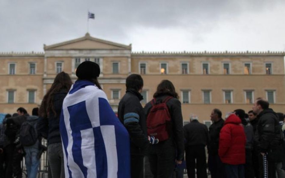 Grecy protestują przeciwko obniżeniu jakości życia (Ateny, 22 lutego)