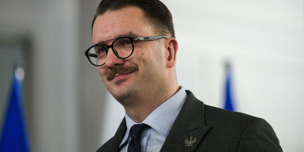 Niemal sto punktów karnych. Mandaty Łukasza Mejzy zsumowane