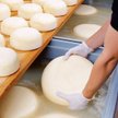 W ostatnim czasie mocno spadają ceny produktów mleczarskich
