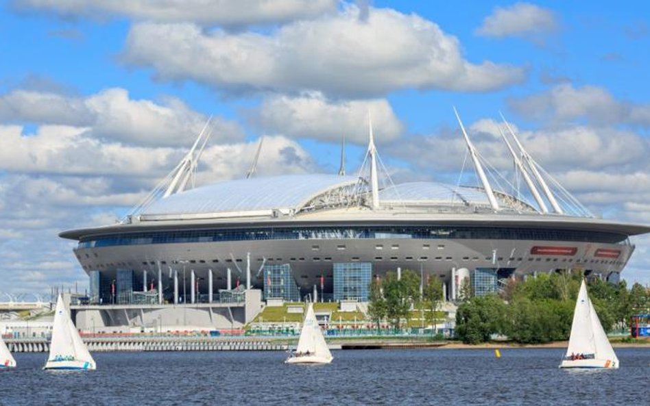 Stadion w Petersburgu, czyli pomnik korupcji.