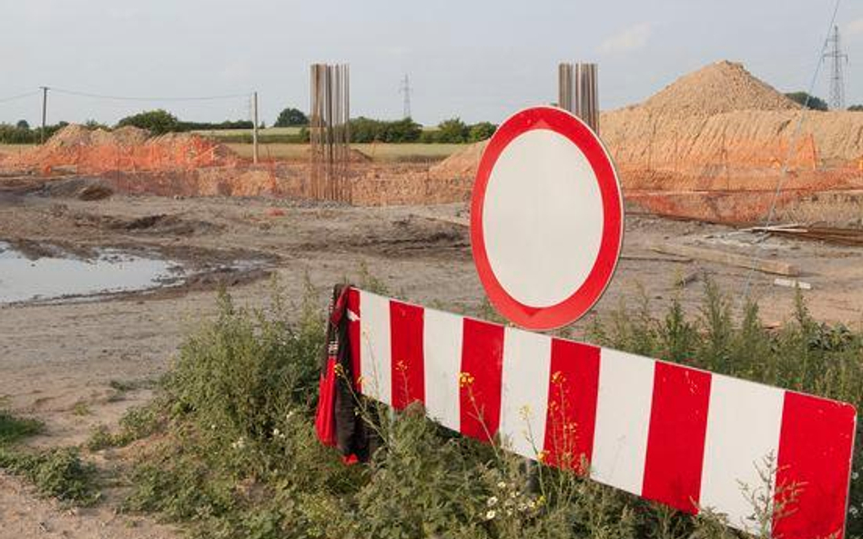 Kosztowne łatanie dziur w autostradach