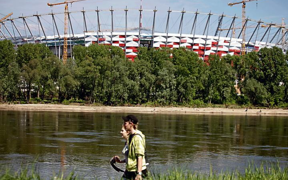 Stadion wkrótce będzie gotowy, czego nie można powiedzieć o decyzji dotyczącej zwrotu gruntu