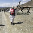 W prowincji Paktika w wyniku trzęsienia ziemi zginęło ponad 250 osób. Na zdjęciu: akcja ratownicza w