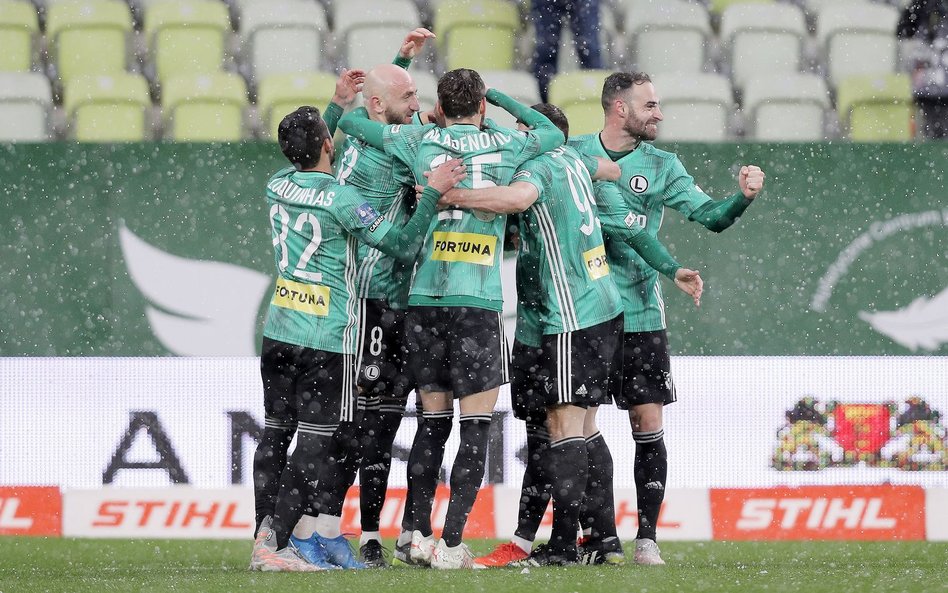 Ekstraklasa: Remis Rakowa Częstochowa. Legia Warszawa mistrzem Polski