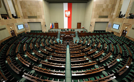 Marek Domagalski: Bajka o tanich politykach