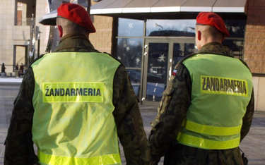 Podejrzenie korupcji w Wojsku Polskim. Zatrzymano pięć osób
