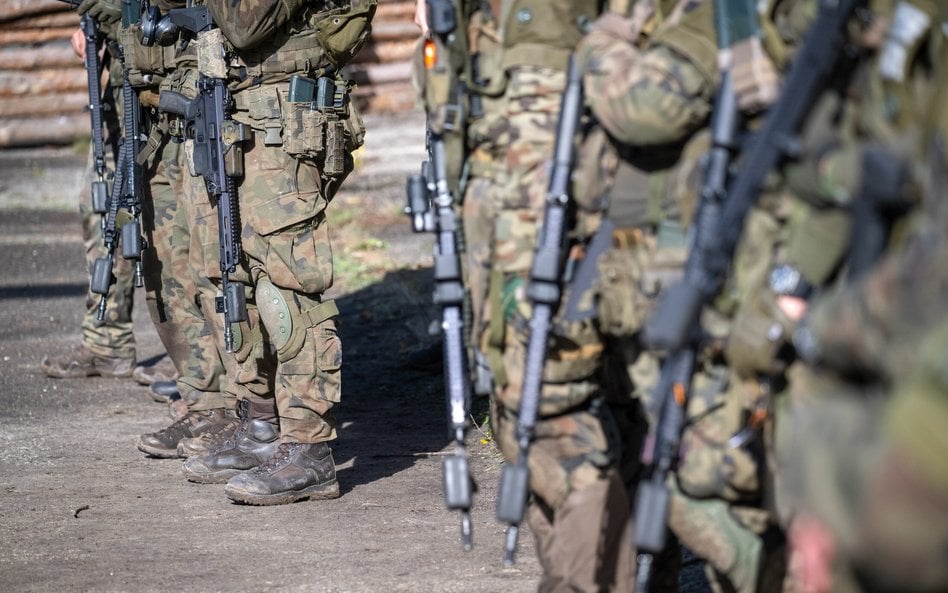 MON uruchamia powszechne szkolenie wojskowe. Co czeka na chętnych?