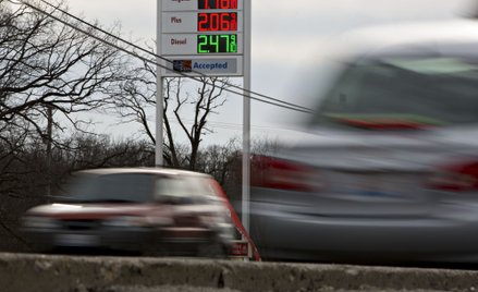 #WykresDnia. USA: benzyna drożeje po raz pierwszy od lutego 2022 r.