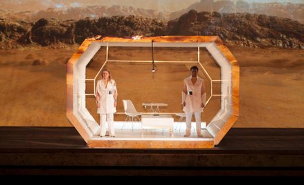 Próba spektaklu "Space Opera" - na zdjęciu od prawej: Ewa - Magdalena Wachowska i Adam - Bartłomiej 