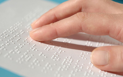 Rzecznik pyta PKW o nakładki na karty do głosowania w alfabecie Braille’a
